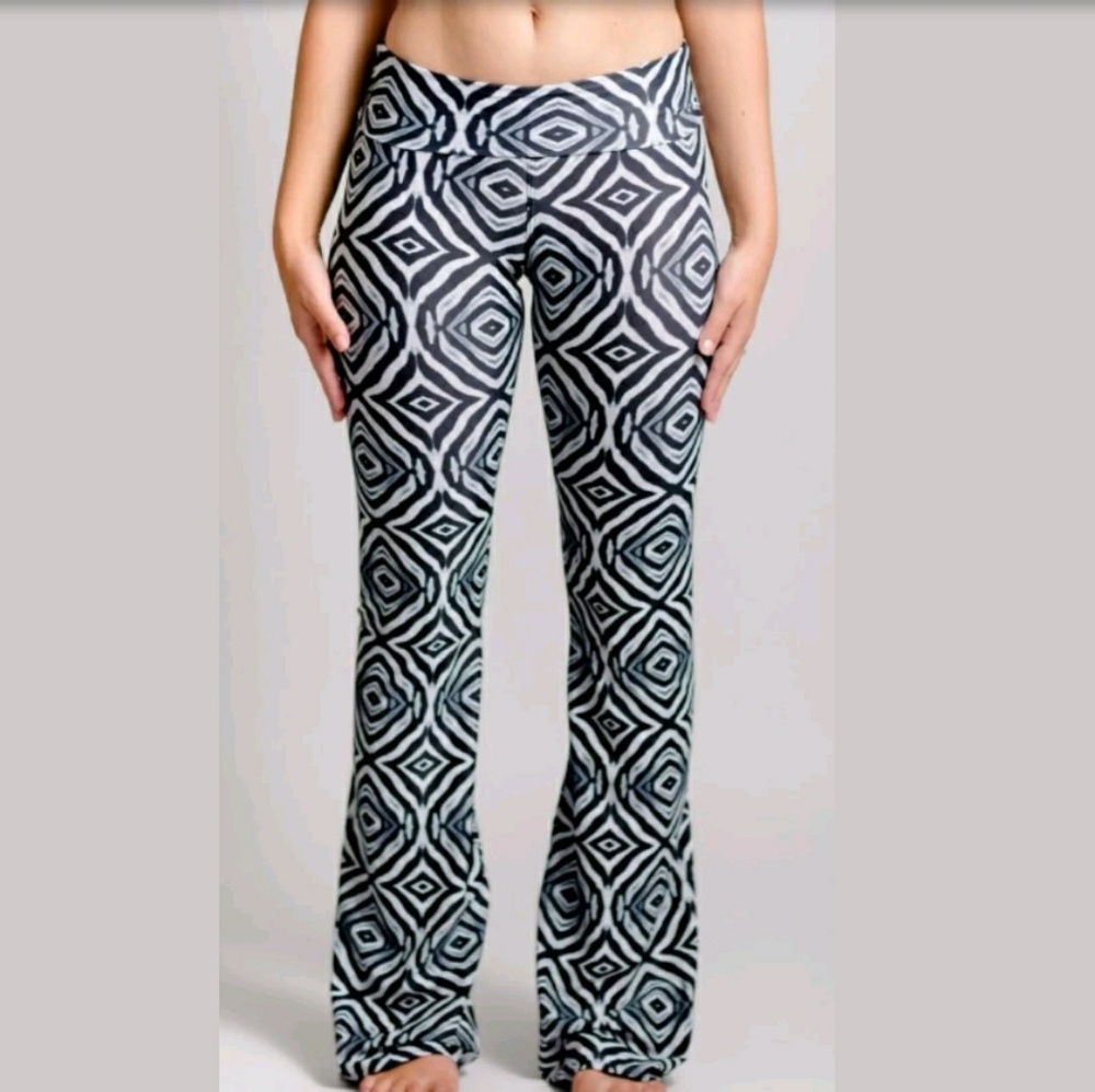 Brooke Taylors Yoga Pants Size S - Picture 7 of 8